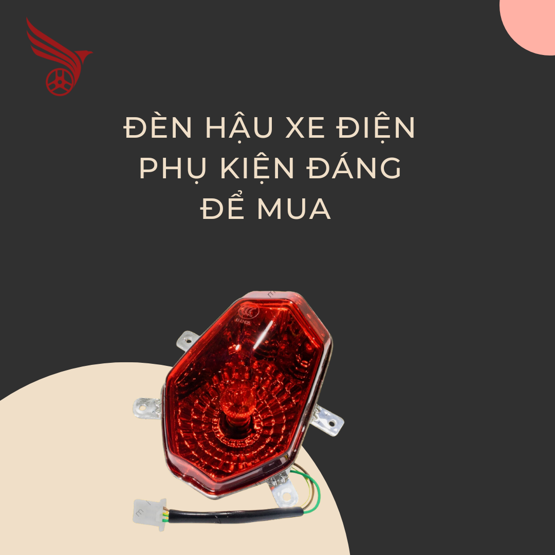 den_hau_xe_dien_phu_kien_dang_de_mua_