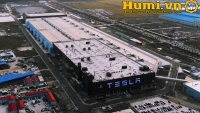 Tesla chính thức bàn giao xe điện "Made in China" đầu tiên